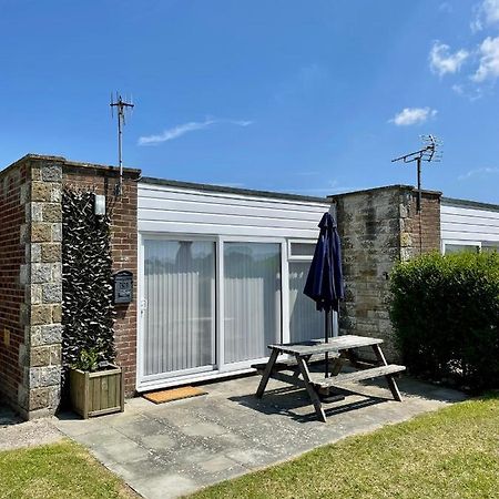 Family Friendly 2 Bedroom Bungalow Freshwater Exterior photo